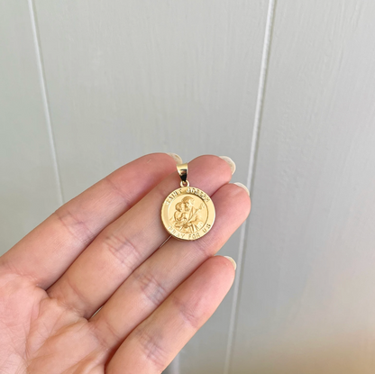 14KT Yellow Gold Satin Saint Joseph Round Medal Pendant 18mm