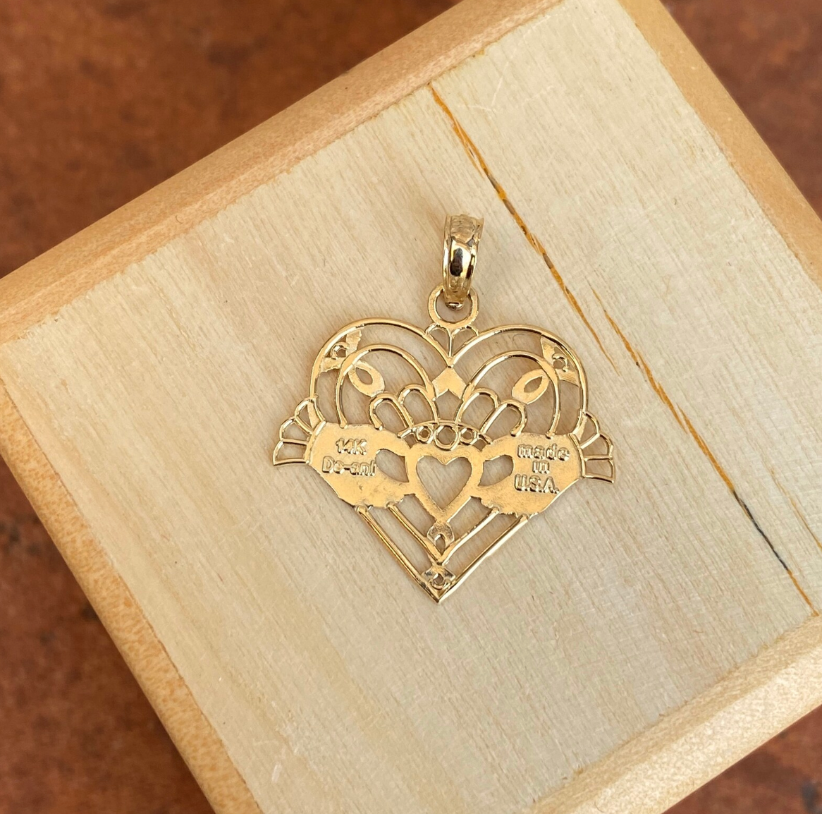 10KT Yellow Gold Claddagh Heart Pendant Charm