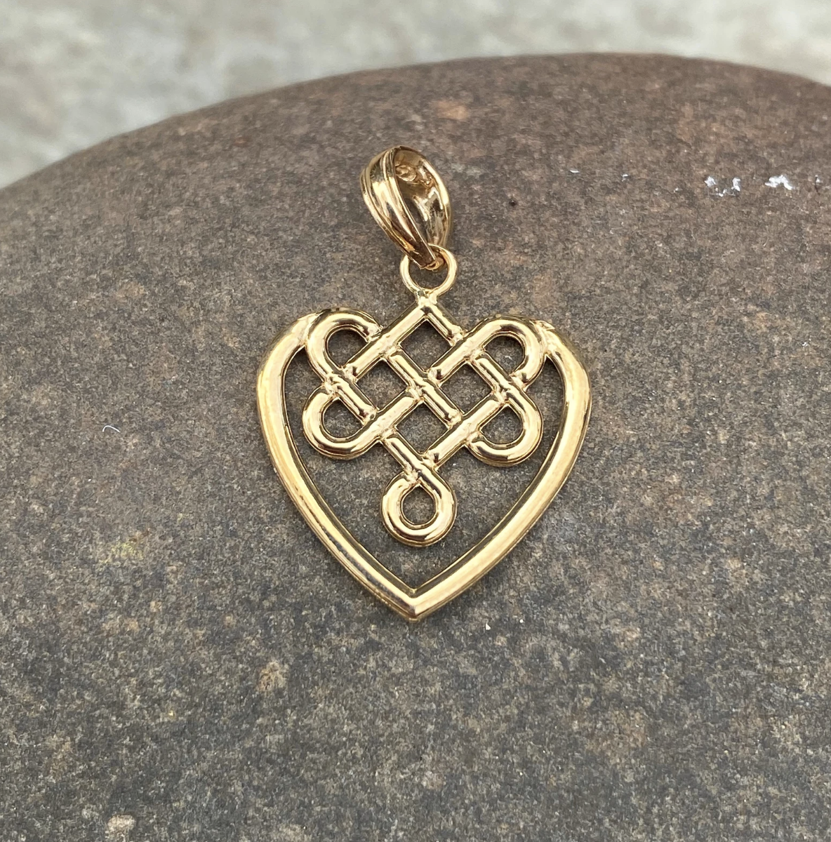 10KT Yellow Gold Celtic Knot Heart Pendant Charm