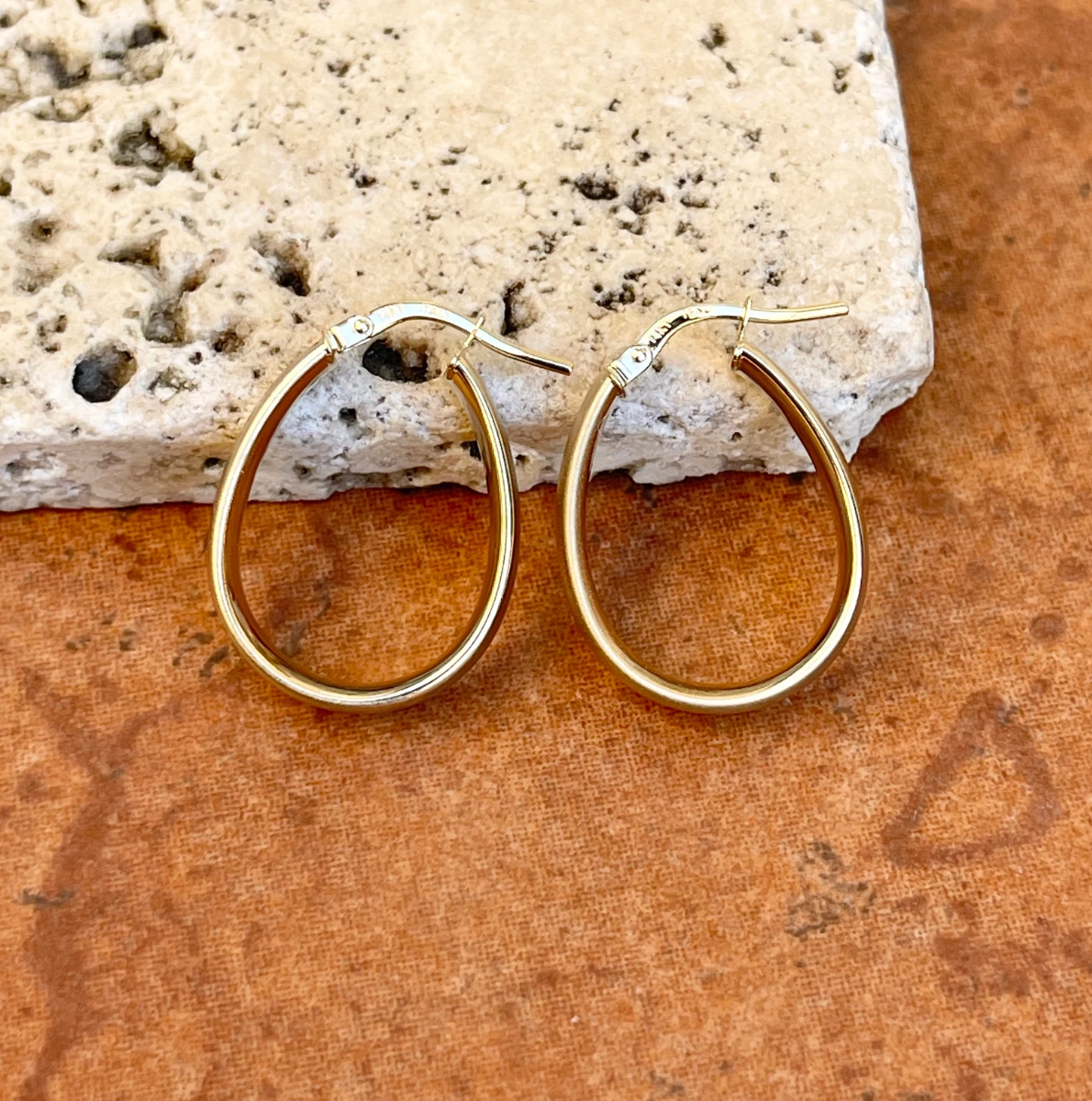 14KT Yellow Gold Matte Finish Oval Hoop Earrings 23mm