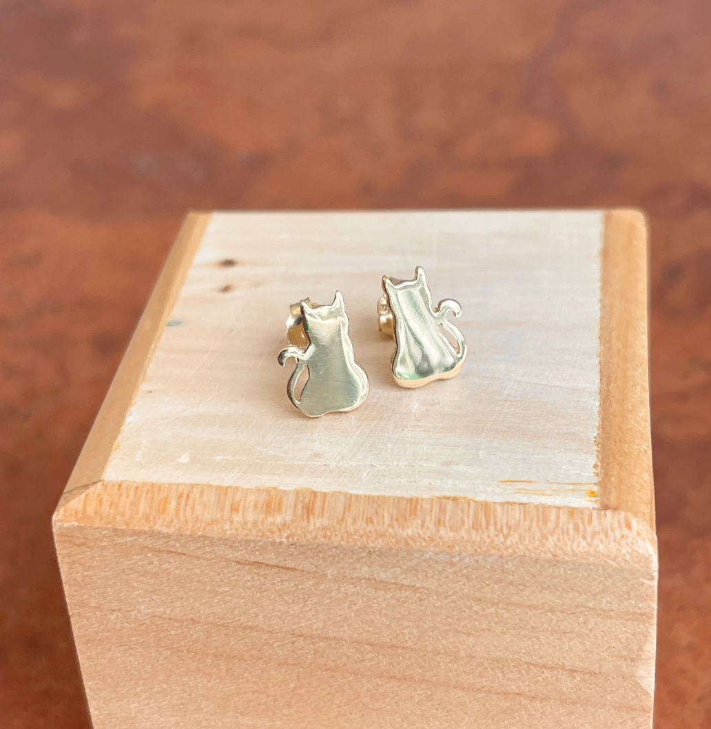 14KT Yellow Gold Sitting Cat Stud Earrings