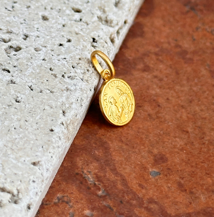 14KT Yellow Gold St Thomas Matte Medal Pendant Charm 10mm