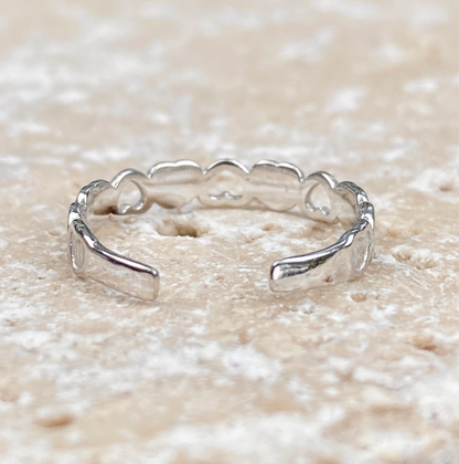 14KT White Gold Hearts Band Toe Ring