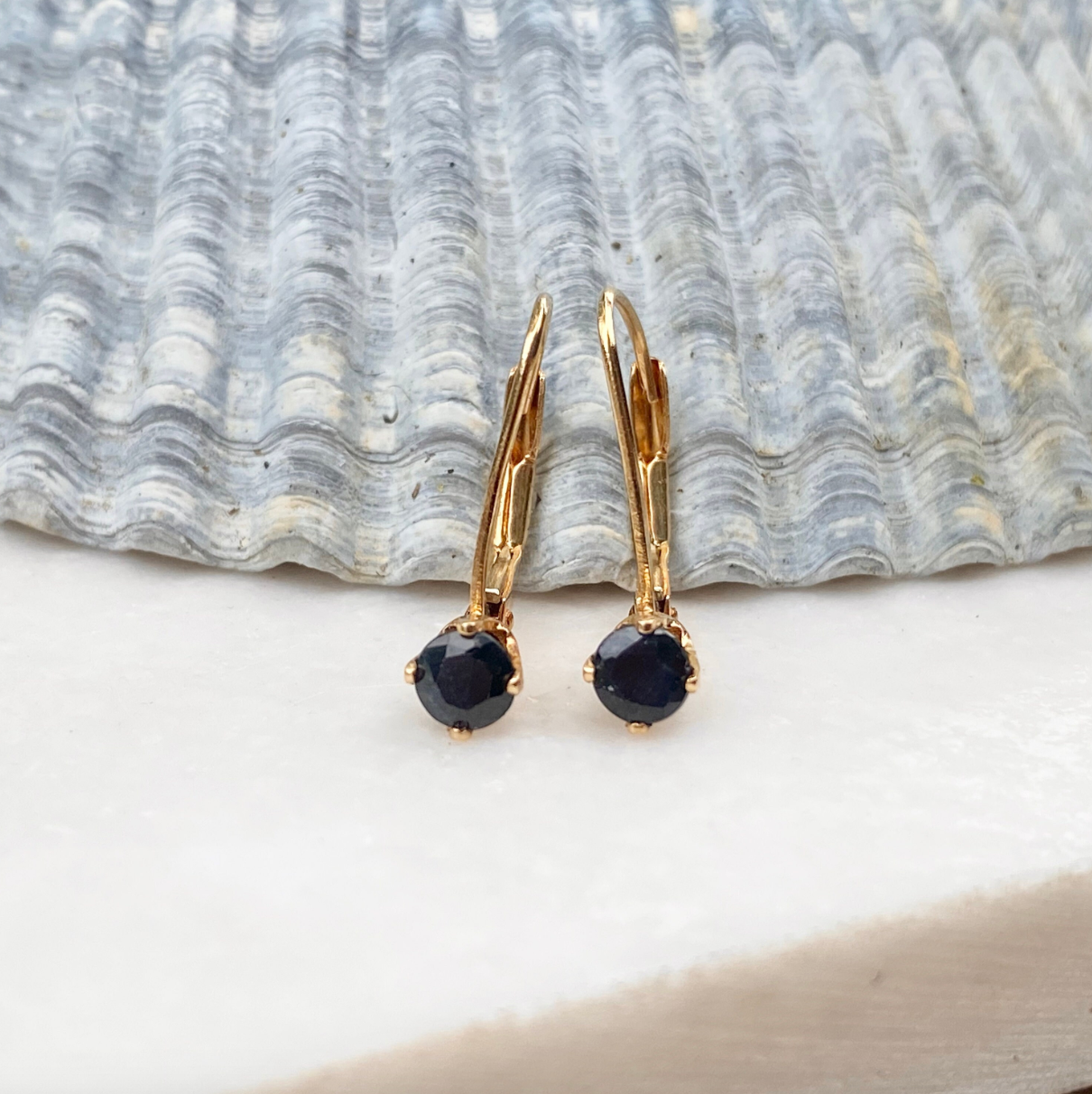 14KT Yellow Gold Round Blue Sapphire Lever Back Earrings