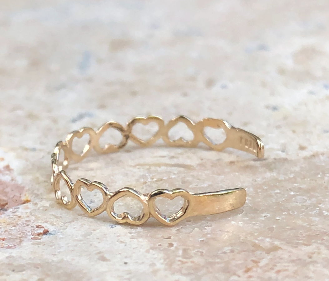 14KT Yellow Gold Open Hearts Band Toe Ring