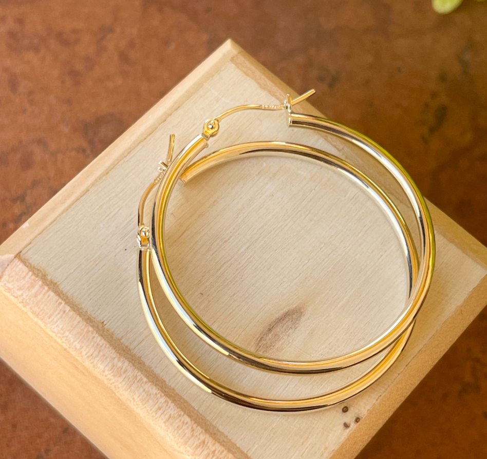 10KT Yellow Gold 2mm Tube Hoop Earrings 36mm