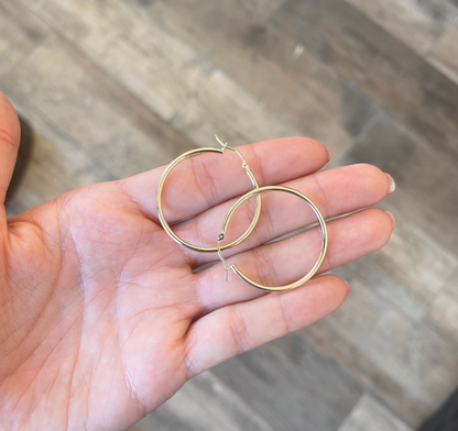 10KT Yellow Gold 2mm Tube Hoop Earrings 36mm