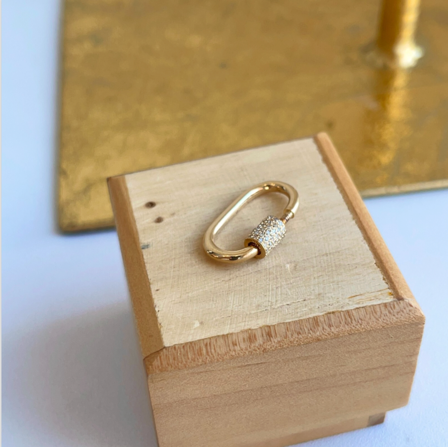 14KT Yellow Gold Pave Diamond Oval Pendant Hanger Screw On Carabiner