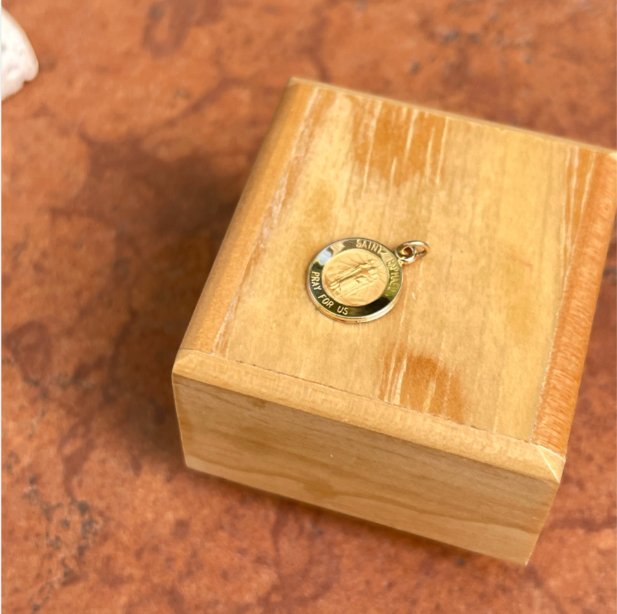 14KT Yellow Gold St Raphael Round Medal Pendant 12mm