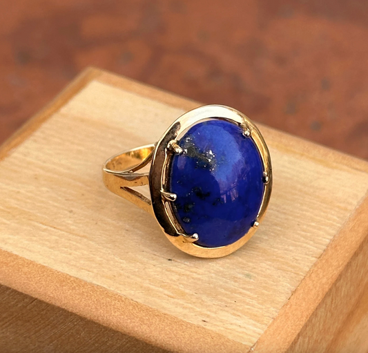 Estate 14KT Yellow Gold Oval Cabochon Lapis Lazuli Ring