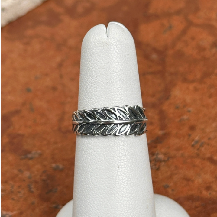 Sterling Silver Antiqued Leaf Toe Ring