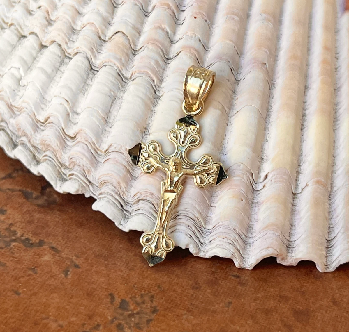 10KT Yellow Gold 2D Crucifix Pendant Charm 20mm