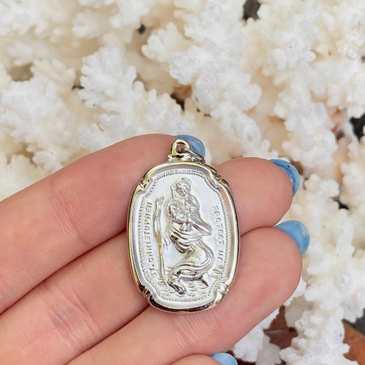 Sterling Silver Oval Matte St Christopher Medal Pendant 31mm