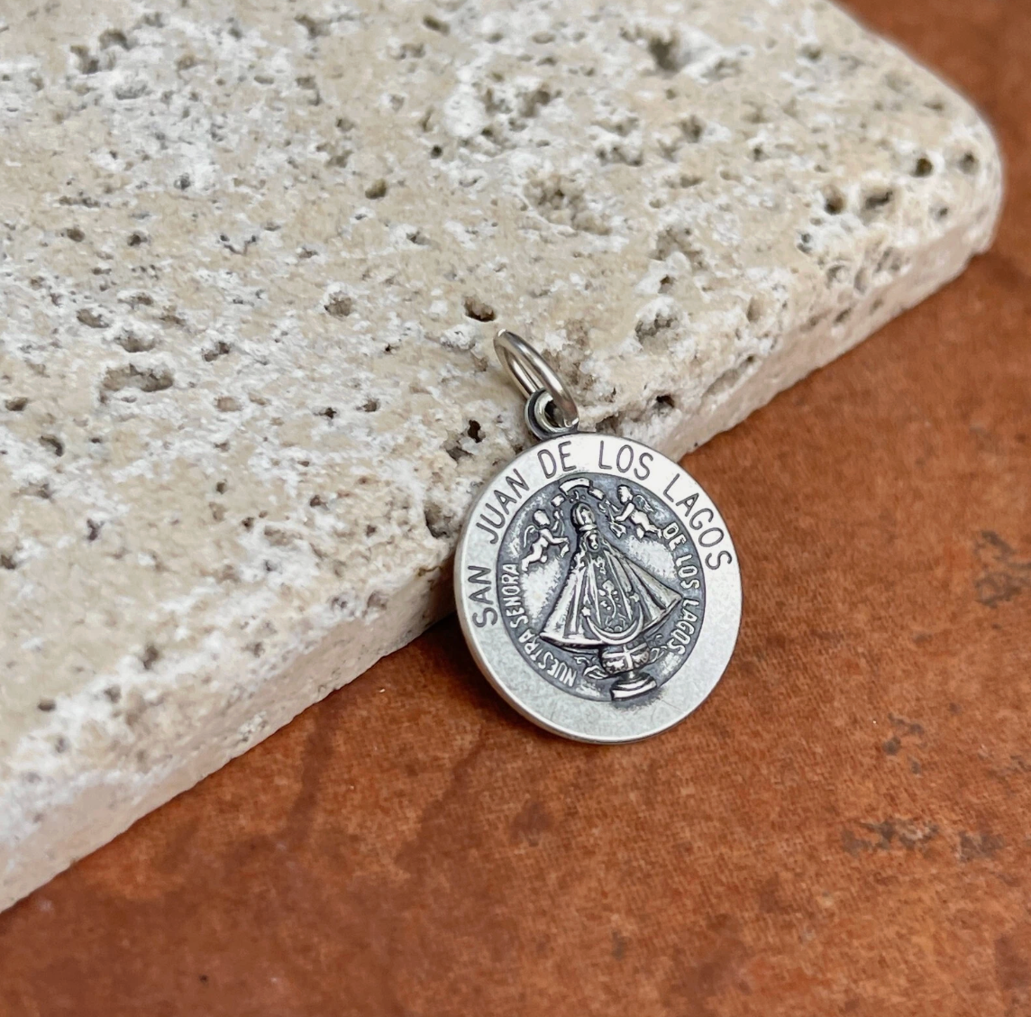 Sterling Silver San Juan De Los Lagos Round Medal Pendant 16mm