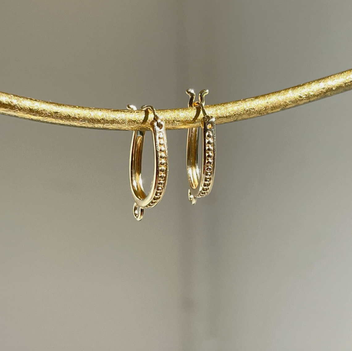 14KT Yellow Gold Beaded Oval Hoop Earrings with Closed Ring