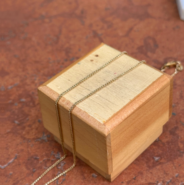 18KT Yellow Gold Solid 1mm Diamond-Cut Spiga Chain Necklace Various Lengths