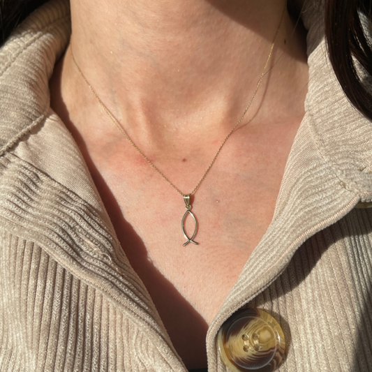 10KT Yellow Gold Fish Ichthus Jesus Vertical Pendant Charm 18mm