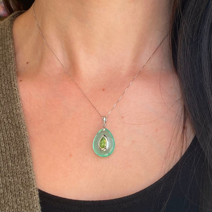 14KT White Gold Teardrop Green Peridot Resin Pendant Charm