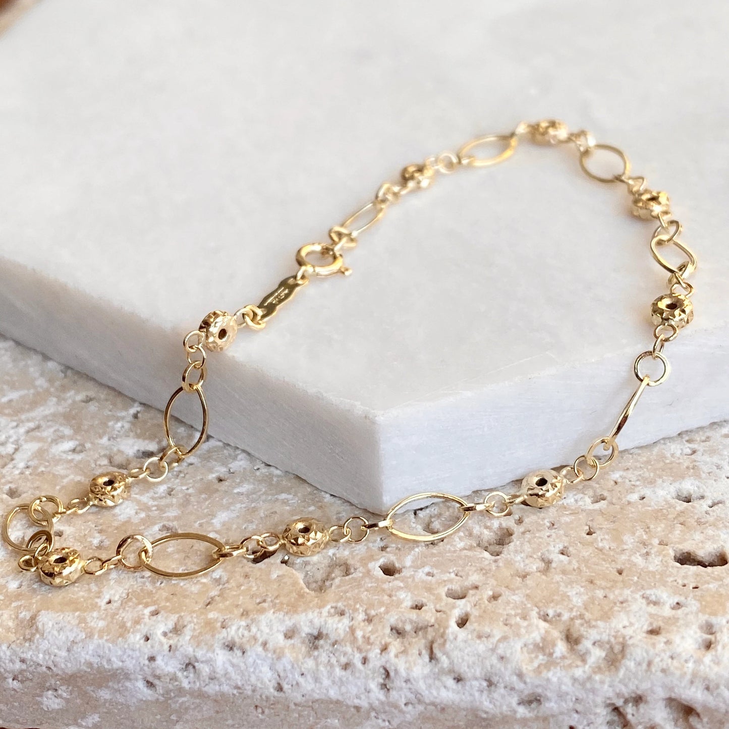 14KT Yellow Gold Diamond-Cut Ovals + Donuts Beaded Link Bracelet