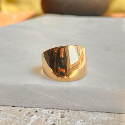 10KT Yellow Gold High Polished Domed Cigar Band Wide Ring