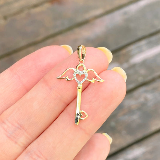 14KT Yellow Gold Diamond-Cut Heart + Angel Wings Key Pendant Charm