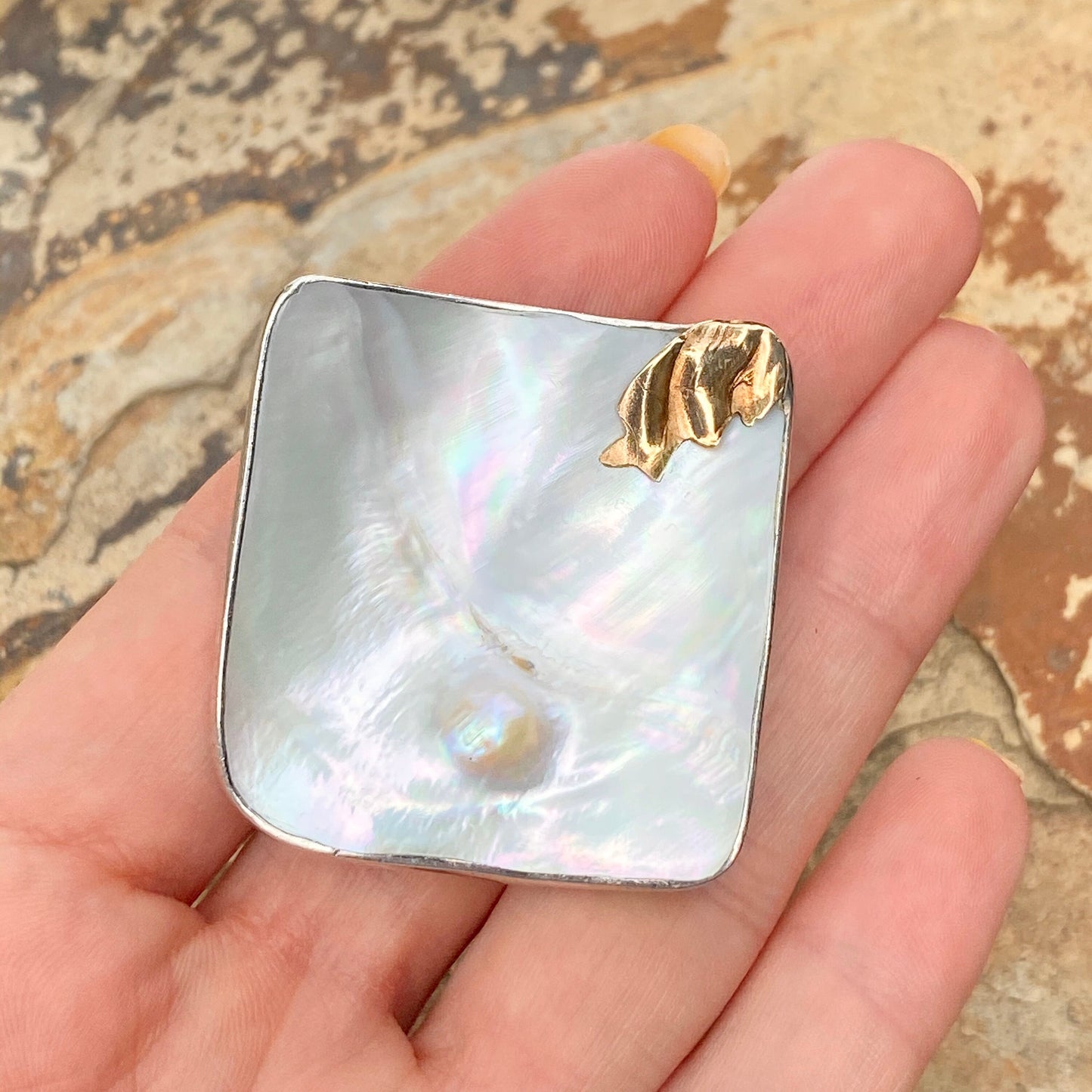 14KT Yellow Gold Sterling Silver Mabe Blister Pearl Pin Pendant Signed