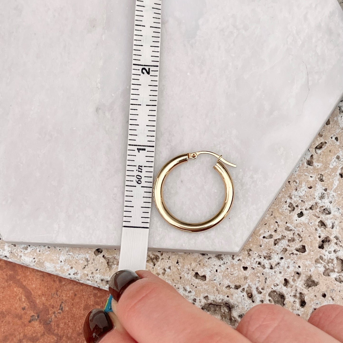 14KT Yellow Gold Shiny Hollow 3mm Tube Hoop Earrings 25mm