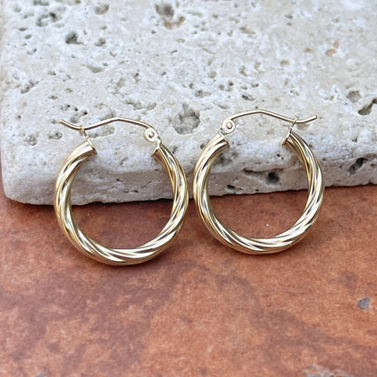 10KT Yellow Gold Polished Twisted 3mm Small Hoop Earrings 20mm