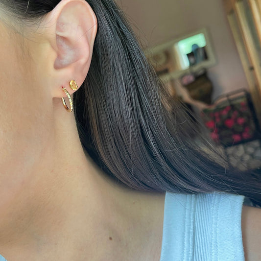 14KT Yellow Gold 2mm Tube Diamond-Cut Finish Hoop Earrings 15mm