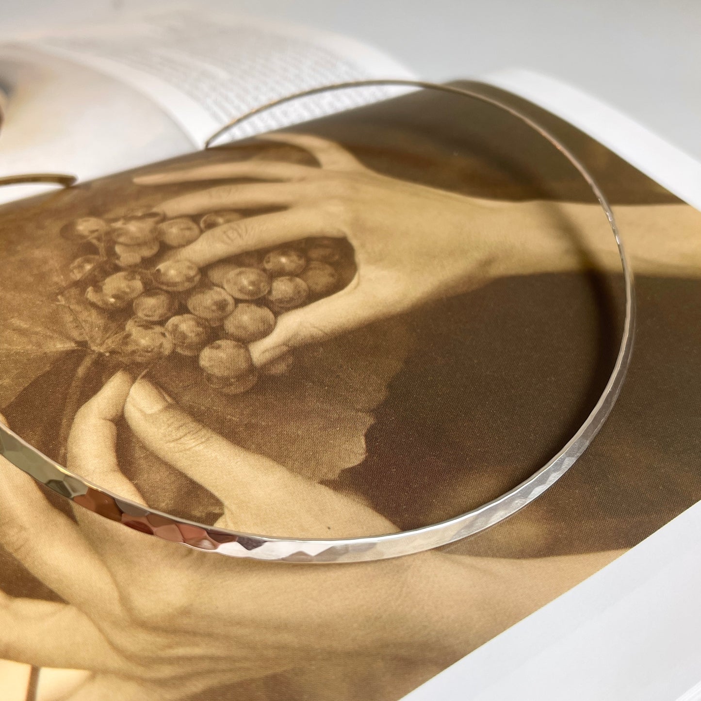 Sterling Silver Hammered 3.5mm Open Collar Necklace 14"