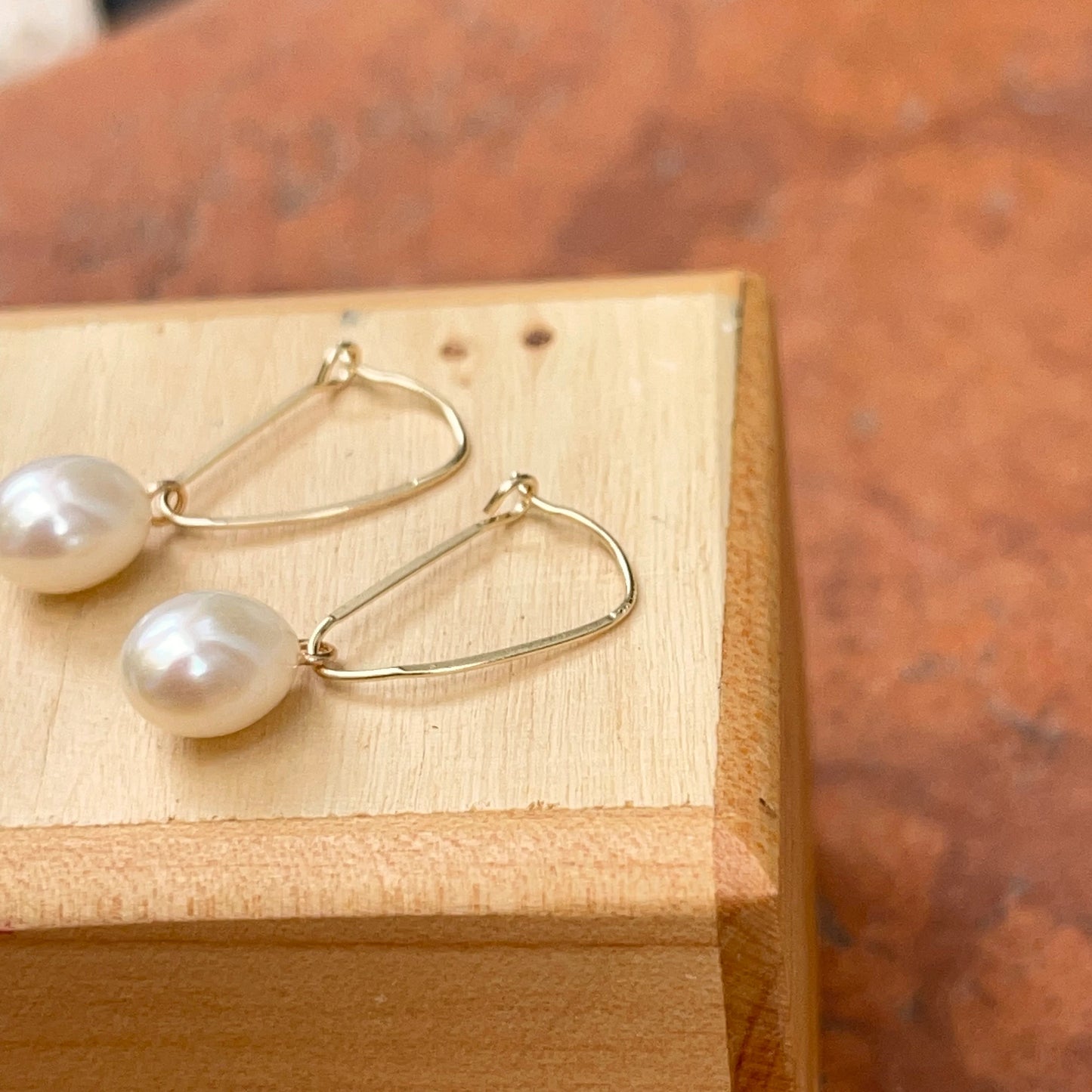 14KT Yellow Gold Freshwater Pearl Threader Earrings