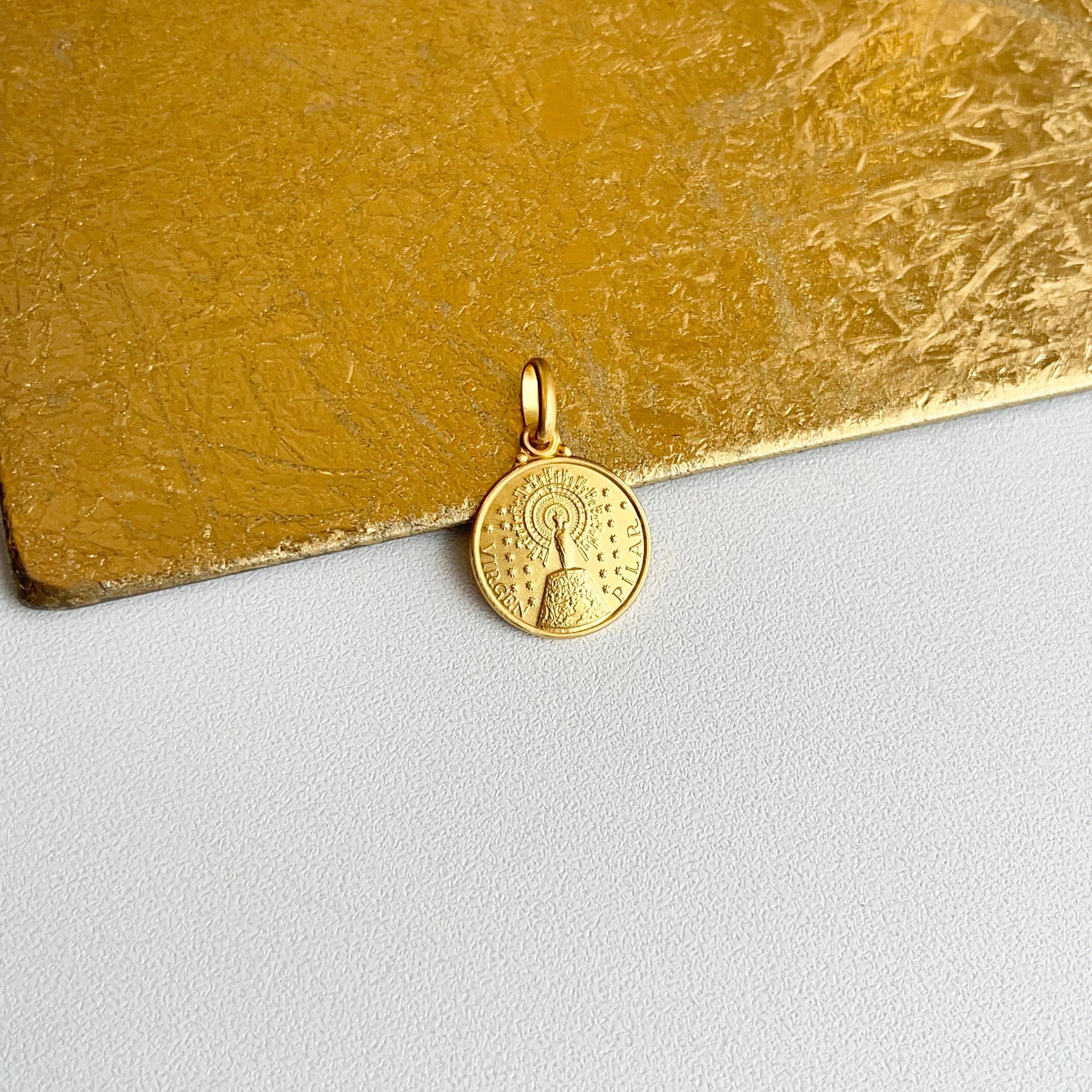 18KT Yellow Gold Solid Our Lady of Pilar 14mm Medal Pendant Charm Matte - LSJ