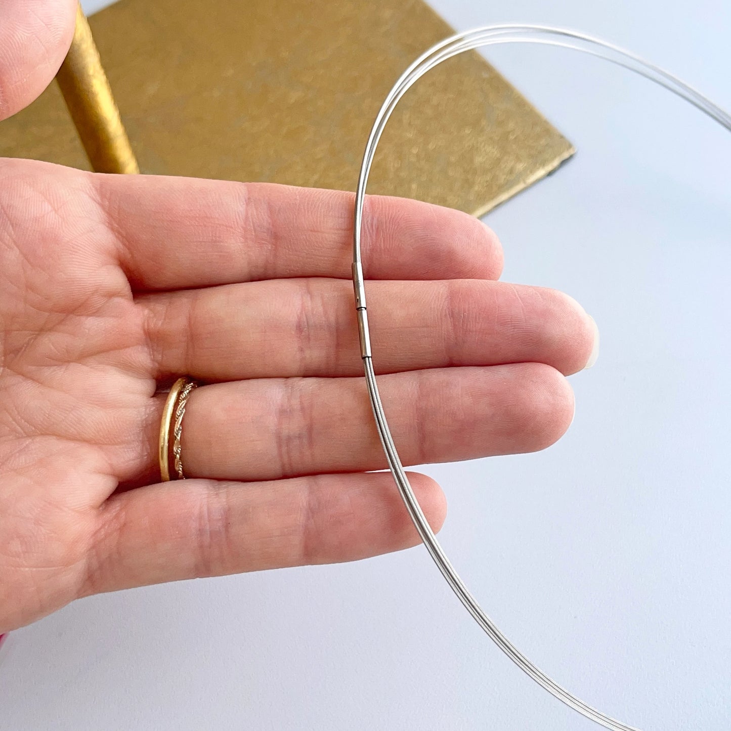 Stainless Steel 5-Strand Wire Collar Necklace Bayonet Clasp Various Lengths