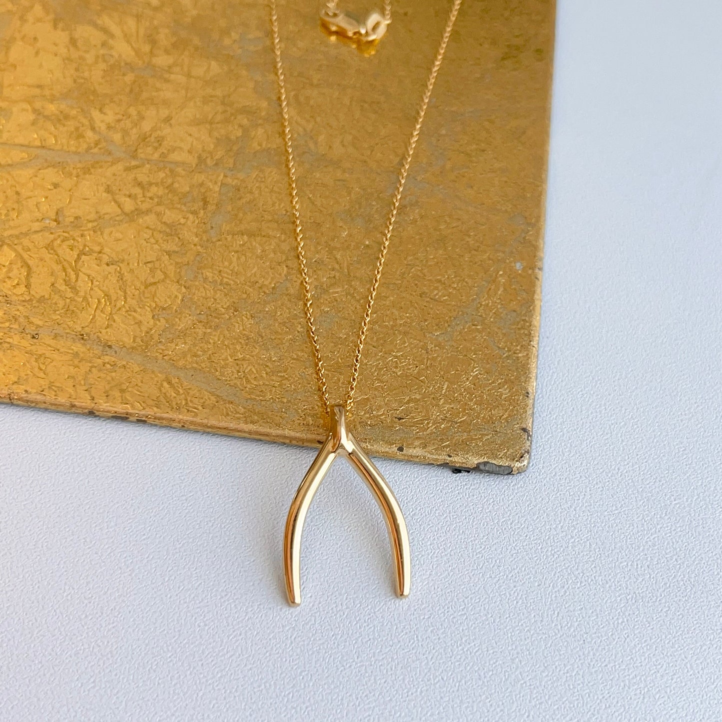 14KT Yellow Gold Wishbone Lucky Pendant Chain Necklace 18"