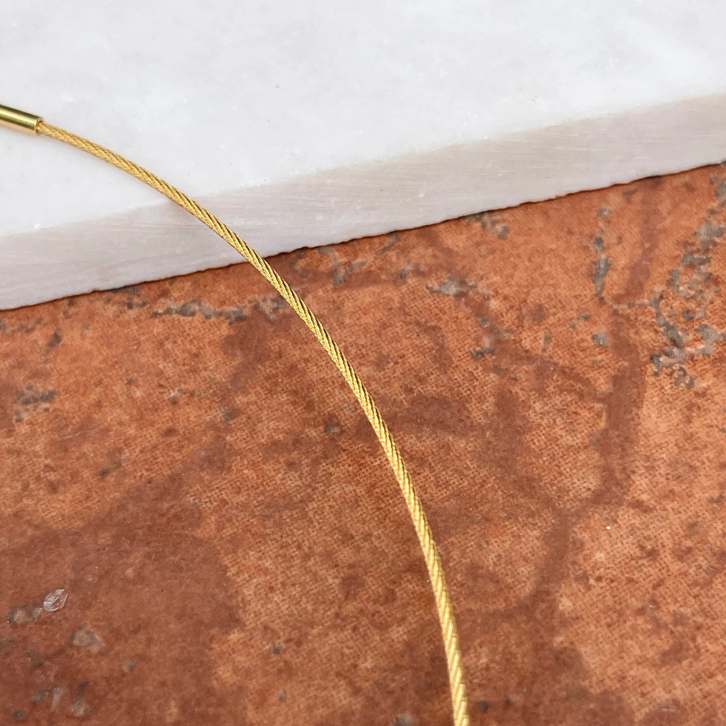 18KT Gold Plated Stainless Twist Rope 1mm Wire Collar Necklace Twist Clasp