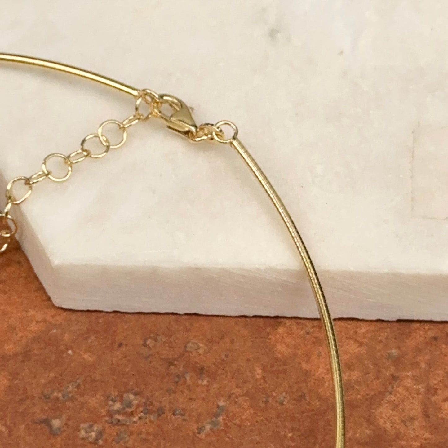 14KT Yellow Gold Rounded 1mm Omega Collar Necklace