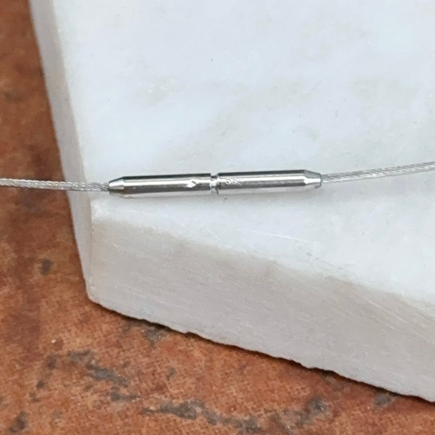 18KT White Gold .60mm Weave Neck Wire Omega Collar Necklace 16"