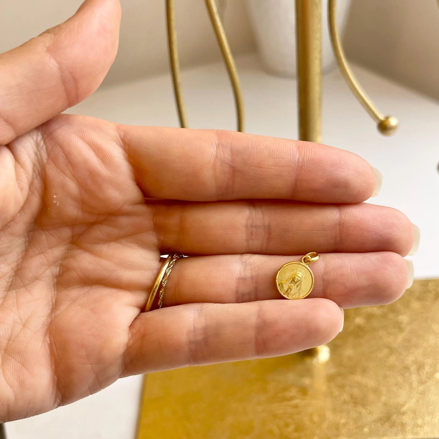 14KT Yellow Our Lady of Lourdes Round Medal Pendant Charm 10mm