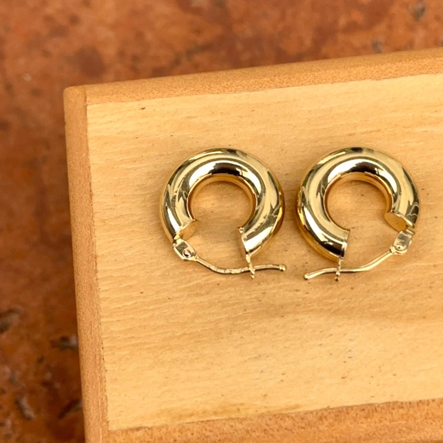 18KT Yellow Gold 4mm Tube Chunky Huggie Hoop Earrings 14mm
