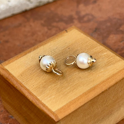 Estate 14KT Yellow Gold White Round Mini Pearl Detailed Dangle Earring Charms 7mm