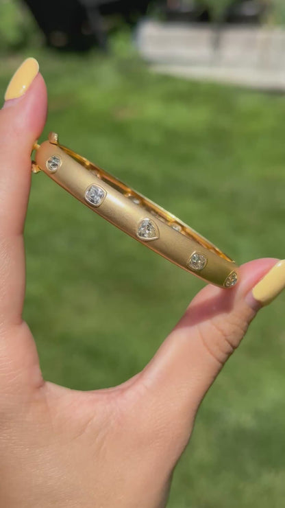Estate 18KT Yellow Gold Multi-Shape Diamond Bezel Matte Bangle Bracelet