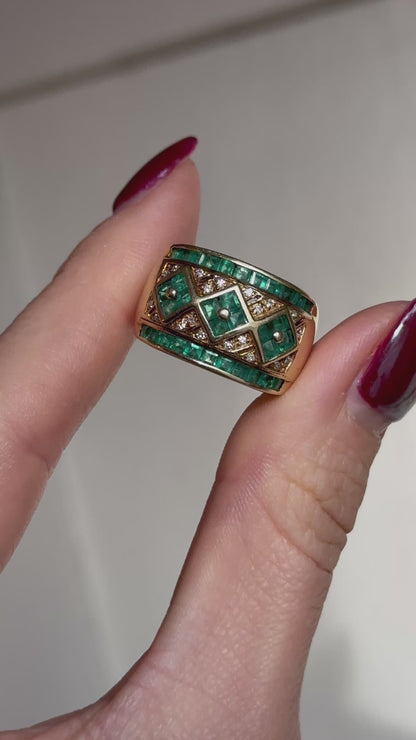 Estate 14KT Yellow Gold Baguette Emerald + Diamond Band Ring