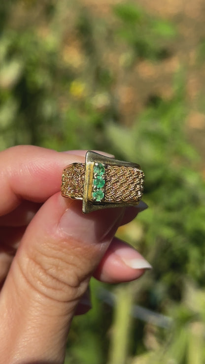 Estate 18KT Yellow Gold Emerald Belt Buckle Ring