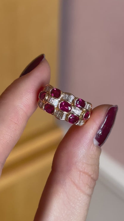 Estate 18KT Yellow Gold Oval Ruby + Baguette Diamond Band Ring