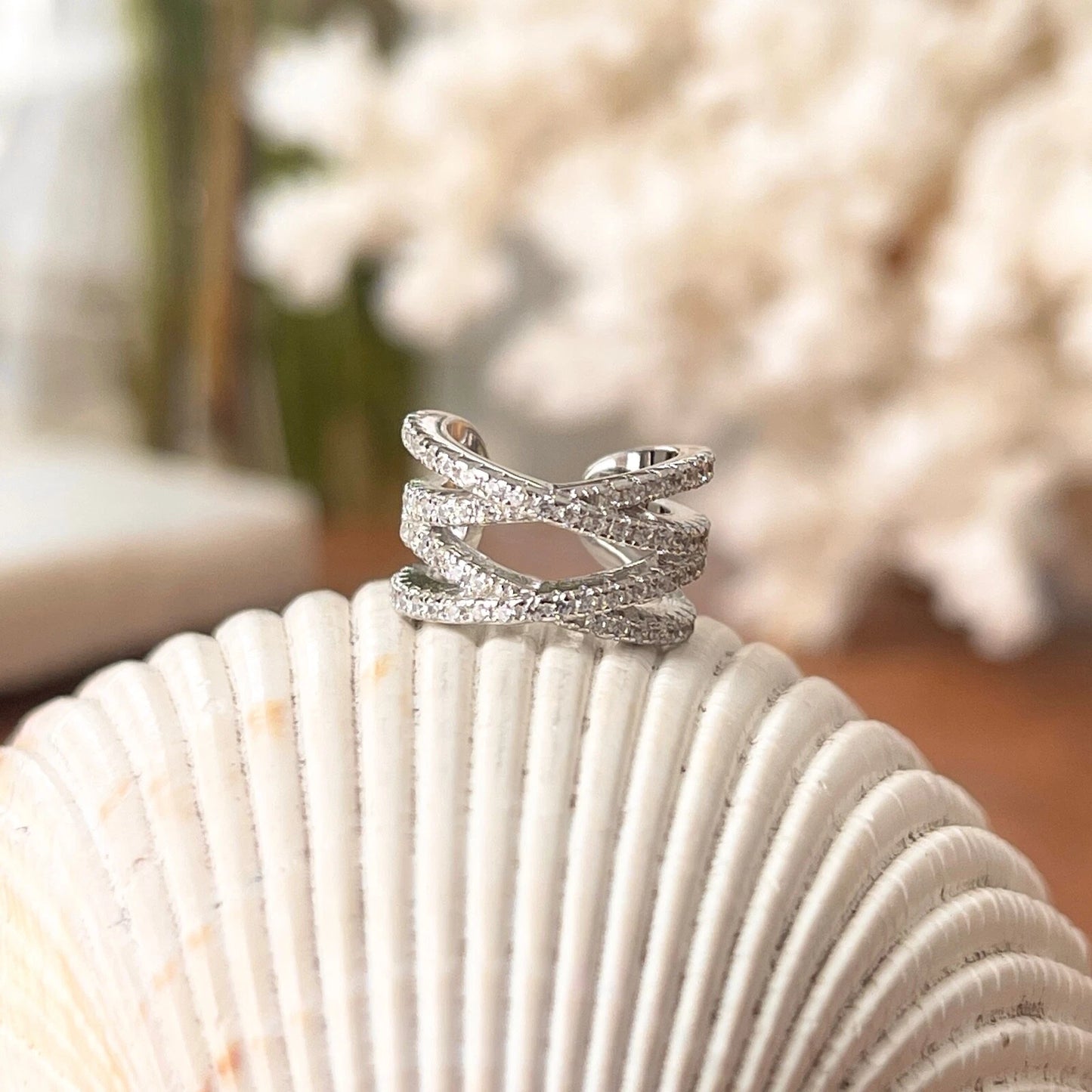 Sterling Silver CZ Stones Artistic Criss Cross Design Ear Cuff NEW 1 Earring