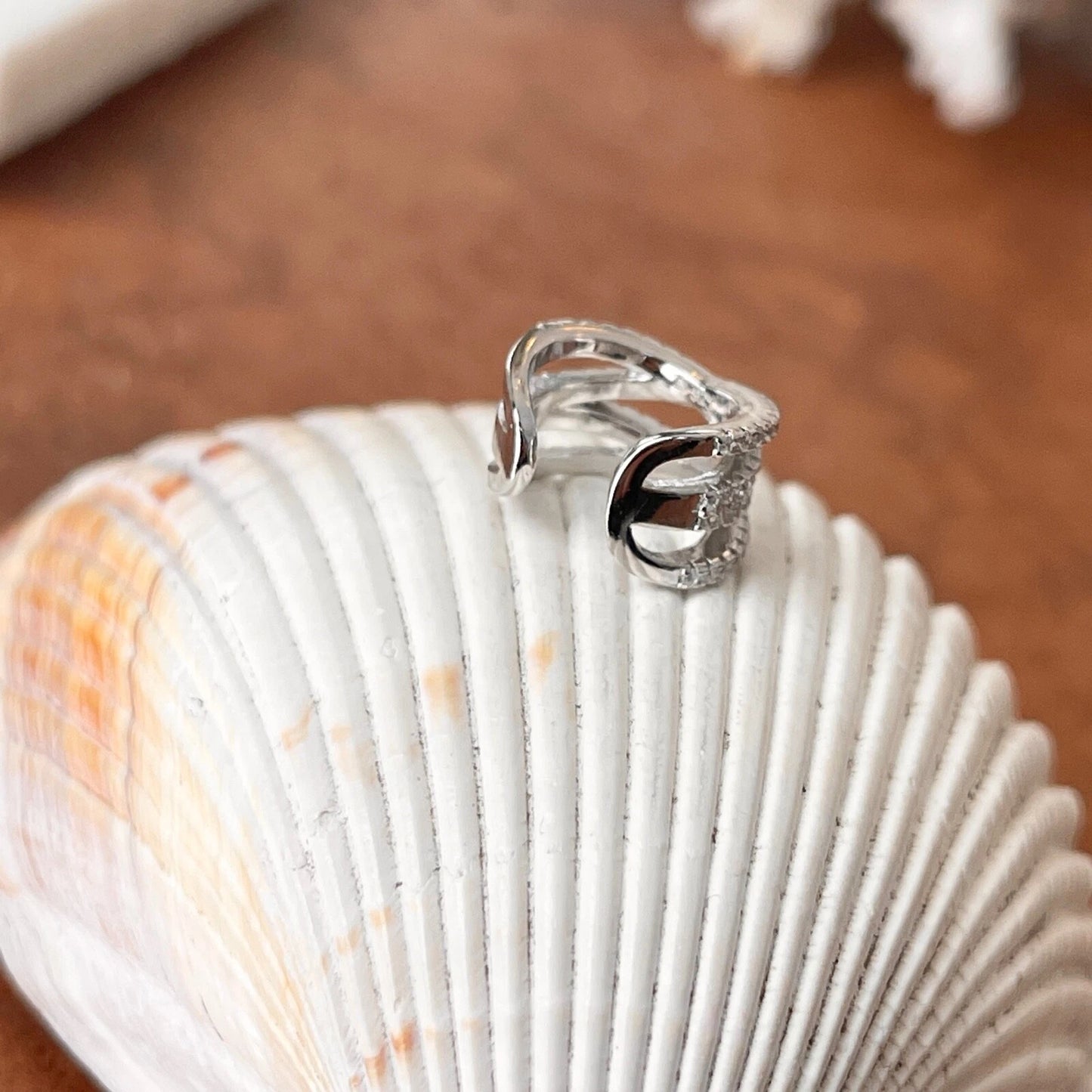 Sterling Silver CZ Stones Artistic Criss Cross Design Ear Cuff NEW 1 Earring