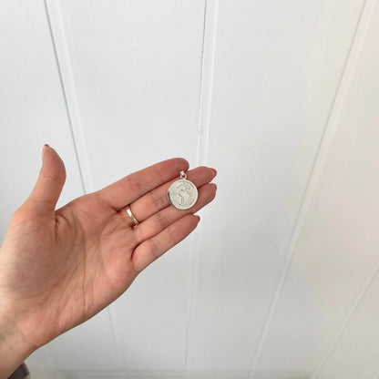 Sterling Silver Holy Communion Blessed Sacrament Round Medal Pendant Charm 23mm