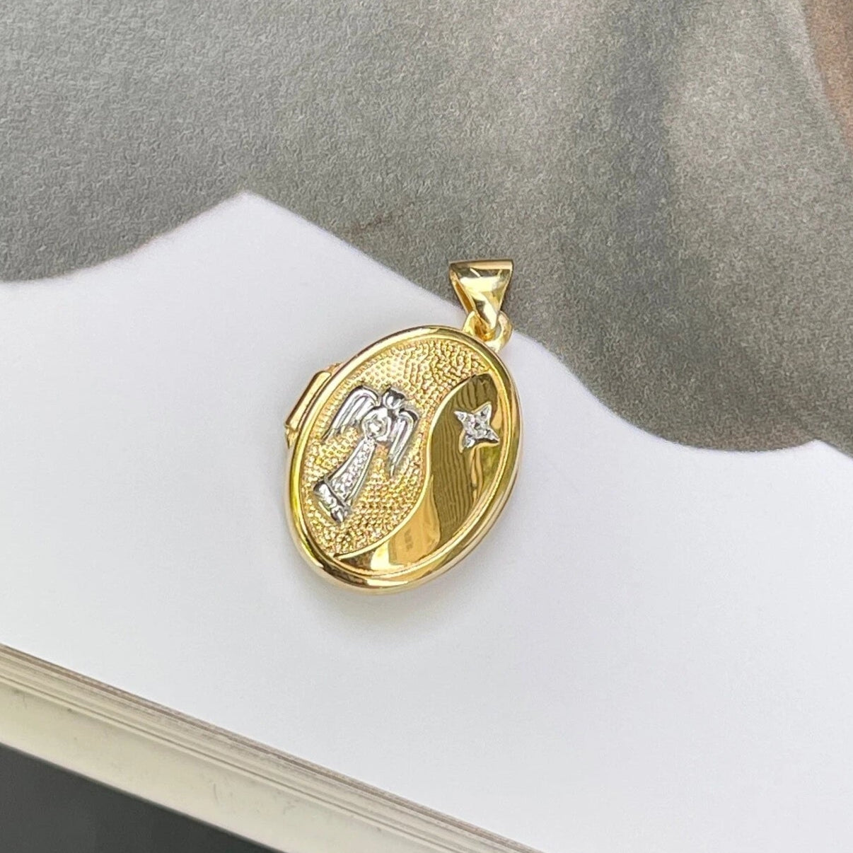 14KT Yellow Gold White Rhodium Guardian Angel Locket Pendant