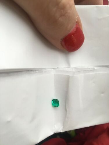 Colombian Emerald Cut Loose Emerald .41 CT - Legacy Saint Jewelry