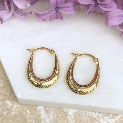 10KT Yellow Gold Small Oval + Ribbed Hoop Earrings, 10KT Yellow Gold Small Oval + Ribbed Hoop Earrings - Legacy Saint Jewelry